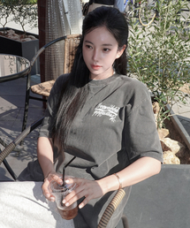 シーアルエスディーエル スモールロゴガーメントダイピグメント半袖Tシャツスモーキーチャコールホワイト
