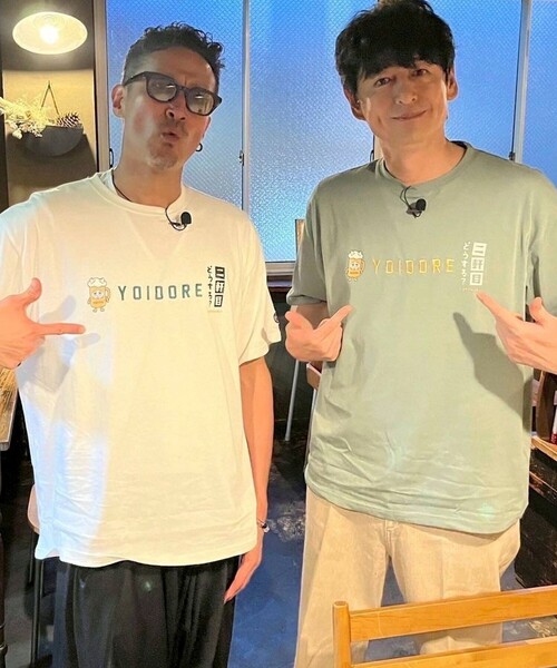 GLOSTER(グロスター)の「【YOIDORE/ヨイドレ】二件目どうする?コラボTEE(Tシャツ/カットソー・メンズ・オフホワイト/ブラック/ミント・M/L)」の4枚目の写真