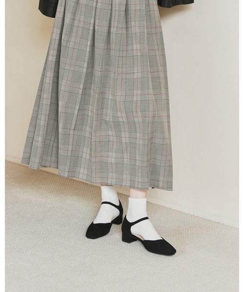 Emma Francis(エマフランシス)の「セパレート 3cm パンプス(パンプス・レディース・ブラック/ブラウン/カーキ・24.5cm/24.0cm/23.5cm/23.0cm/22.5cm/25.0cm/25.5cm)」の18枚目の写真