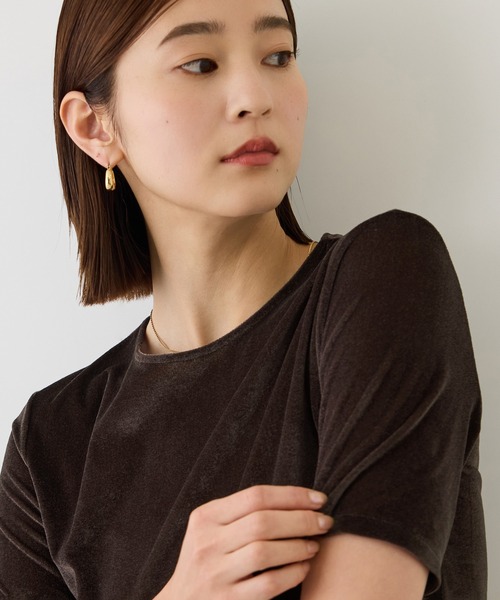 ROPE'（ロペ）の「チョーカーコード付きシアーベロアTシャツ/イージーケア（Tシャツ/カットソー・レディース・ブラウン/キャメル/オフホワイト・38）」の18枚目の写真