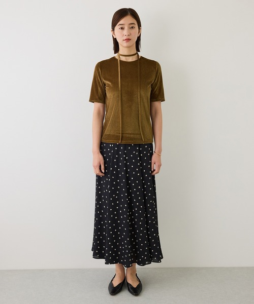 ROPE'（ロペ）の「チョーカーコード付きシアーベロアTシャツ/イージーケア（Tシャツ/カットソー・レディース・ブラウン/キャメル/オフホワイト・38）」の19枚目の写真