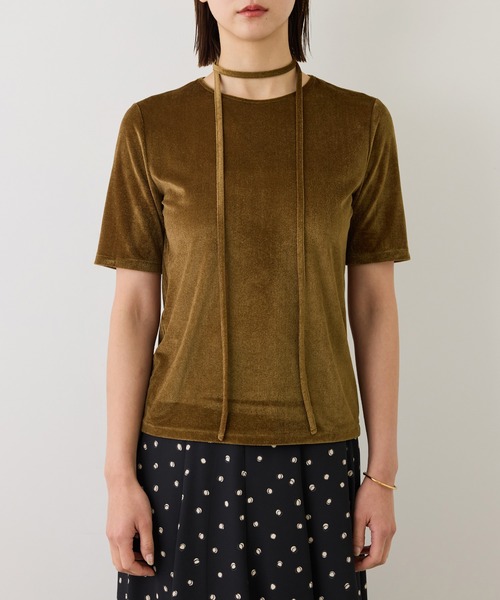 ROPE'（ロペ）の「チョーカーコード付きシアーベロアTシャツ/イージーケア（Tシャツ/カットソー・レディース・ブラウン/キャメル/オフホワイト・38）」の20枚目の写真