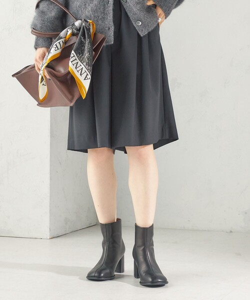 SHIPS(シップス)の「〈手洗い可能〉タック ギャザー ハーフ パンツ(その他パンツ・レディース・ブラック/チャコールグレー・ONE SIZE)」の14枚目の写真