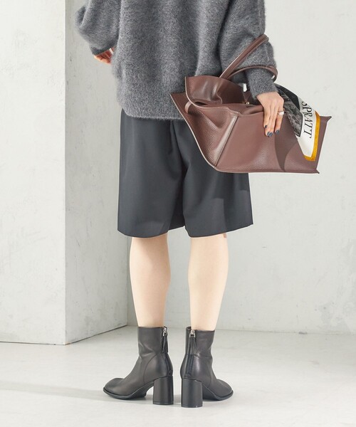 SHIPS(シップス)の「〈手洗い可能〉タック ギャザー ハーフ パンツ(その他パンツ・レディース・ブラック/チャコールグレー・ONE SIZE)」の16枚目の写真