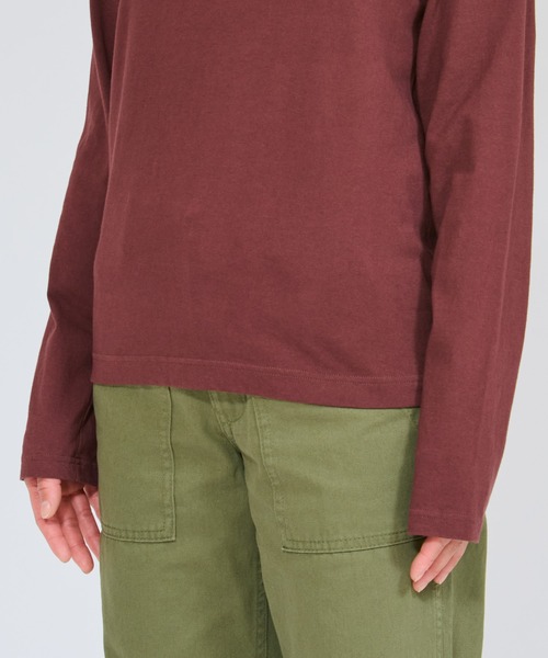 HANES(ヘインズ)の「【Hanes/ヘインズ】レディース Japan Fit for HER【2枚組】クルーネックロングスリーブTシャツ(Tシャツ/カットソー・レディース・ブラウン系その他/その他1・LARGE/MEDIUM)」の6枚目の写真