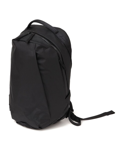 SHIPS any(シップス エニィ)の「ABLE CARRY: 21L Daily Plus X-Pac バックパック(バックパック/リュック・メンズ・ブラック・ONE SIZE)」の1枚目の写真