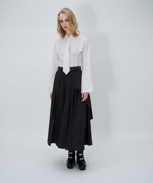 HARE(ハレ)の「パーツツキコンパクトネクタイシャツLS(HARE)(シャツ/ブラウス・レディース・ブラック系その他/ブルー/ブラック/ブラウン/ホワイト・FREE)」の6枚目の写真