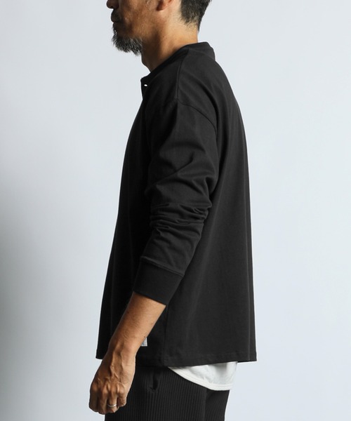 The DUFFER of ST.GEORGE(ザダファーオブセントジョージ)の「8oz HEAVY WEIGHT HENLEY NECK L/SL TEE:8オンス ヘビーウェイト ヘンリーネック ロンT(Tシャツ/カットソー・メンズ・ブルー/ブラック/ホワイト・LARGE/MEDIUM/X-LARGE/SMALL)」の10枚目の写真
