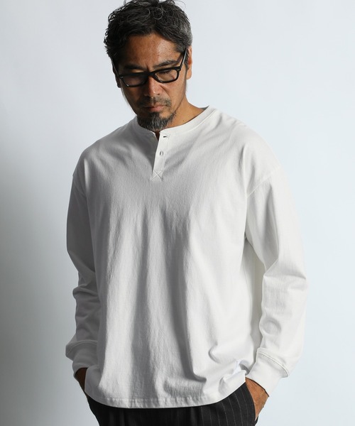 The DUFFER of ST.GEORGE(ザダファーオブセントジョージ)の「8oz HEAVY WEIGHT HENLEY NECK L/SL TEE:8オンス ヘビーウェイト ヘンリーネック ロンT(Tシャツ/カットソー・メンズ・ブルー/ブラック/ホワイト・LARGE/MEDIUM/X-LARGE/SMALL)」の4枚目の写真
