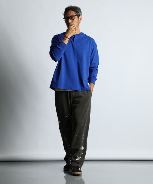 The DUFFER of ST.GEORGE(ザダファーオブセントジョージ)の「8oz HEAVY WEIGHT HENLEY NECK L/SL TEE:8オンス ヘビーウェイト ヘンリーネック ロンT(Tシャツ/カットソー・メンズ・ブルー/ブラック/ホワイト・LARGE/MEDIUM/X-LARGE/SMALL)」の9枚目の写真
