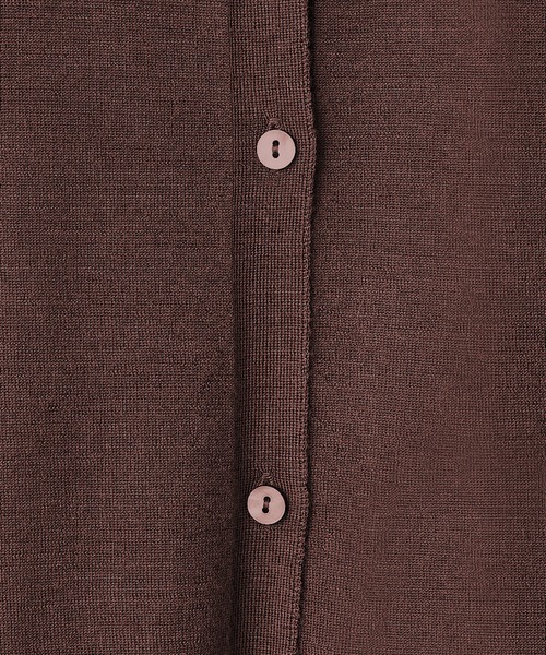 elegancese(エレガンセーゼ)の「【elegancese】Wool cashmere box-cardigan(カーディガン/ボレロ・レディース・ブラック/グレー/ダークブラウン/ホワイト・FREE)」の7枚目の写真
