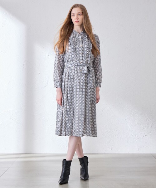 MACKINTOSH LONDON(マッキントッシュ ロンドン)の「【ANDREW/アンドリュー】バイカラーアンドリュープリントワンピース(ワンピース・レディース・ブルー系その他4/ベージュ系その他5・38/40)」の10枚目の写真