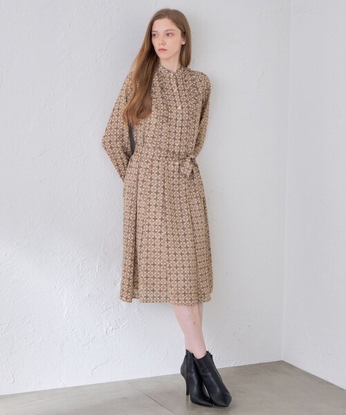 MACKINTOSH LONDON(マッキントッシュ ロンドン)の「【ANDREW/アンドリュー】バイカラーアンドリュープリントワンピース(ワンピース・レディース・ブルー系その他4/ベージュ系その他5・38/40)」の12枚目の写真