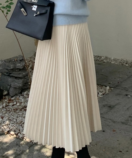BIRTHDAY BASH(バースデイバッシュ)の「BB MIDI PLEATS SKIRT(BBミディプリーツスカート)(スカート・レディース・ホワイト/ブルー/グレー・FREE)」の2枚目の写真