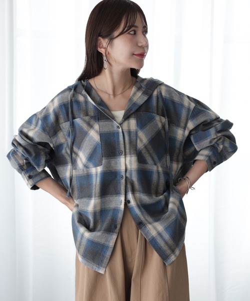 Riberry（リベリー）の「オンブレチェックフーディシャツ（シャツ/ブラウス・レディース・オフホワイト/ブラック/ライトブラウン/ブルー/ブルー系・FREE）」の13枚目の写真