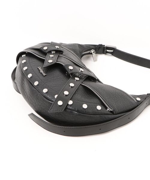 Desigual（デシグアル）の「Studded leather hobo bag / スタッズレザーホーボーショルダーバッグ（ショルダーバッグ・レディース・ブラック・FREE）」の3枚目の写真