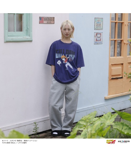 AIR TWOKYO（エアトゥーキョー）の「TVアニメ『DRAGON BALL GT』シーンイラストTシャツ 5（パン・ギル）（Tシャツ/カットソー・メンズ・ホワイト系その他/パープル系その他・LARGE/MEDIUM/SMALL/XX-LARGE/X-LARGE）」の2枚目の写真
