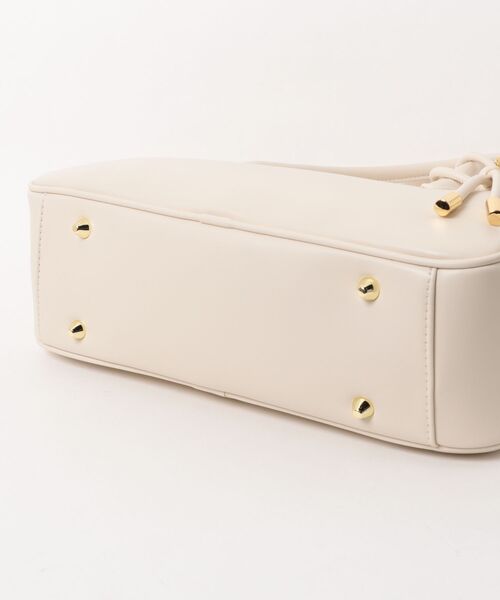 Daniel Wellington（ダニエルウェリントン）の「ダニエルウェリントン　LINEA　スクエアボストンバッグ（ボストンバッグ・レディース・グレイッシュベージュ/ブラック/アイボリー/ブラウン・FREE）」の7枚目の写真