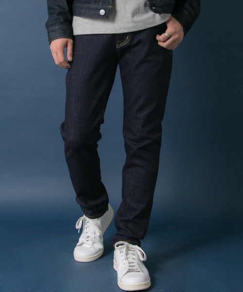 URBAN RESEARCH（アーバンリサーチ）の「URBAN RESEARCH 360°デニムスリムテーパードPt（デニムパンツ・メンズ・ブラック/ワンウォッシュ・SMALL/LARGE/MEDIUM）」の2枚目の写真