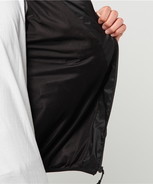 HYSTERIC GLAMOUR（ヒステリックグラマー）の「HYS SYMBOLプリントフーデッドジャケット（ブルゾン・メンズ・ブラック・SMALL/MEDIUM/LARGE）」の9枚目の写真