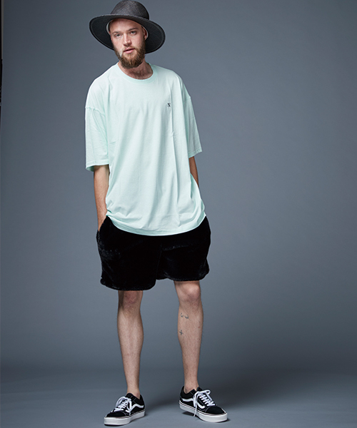 NOISE MAKER（ノイズメーカー）の「BIGシルエットNイニシャルTシャツ（Tシャツ/カットソー・メンズ・オフホワイト/ブラック/ライトグリーン/ピンク・MEDIUM/LARGE）」の21枚目の写真