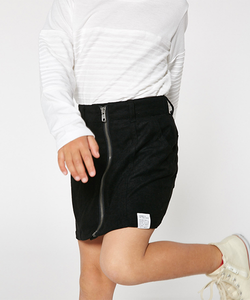 AZUL by moussy(アズールバイマウジー)の「フロントZIPミニスカート(スカート・キッズ・ブラック/カーキ・100/110/130/120)」の3枚目の写真