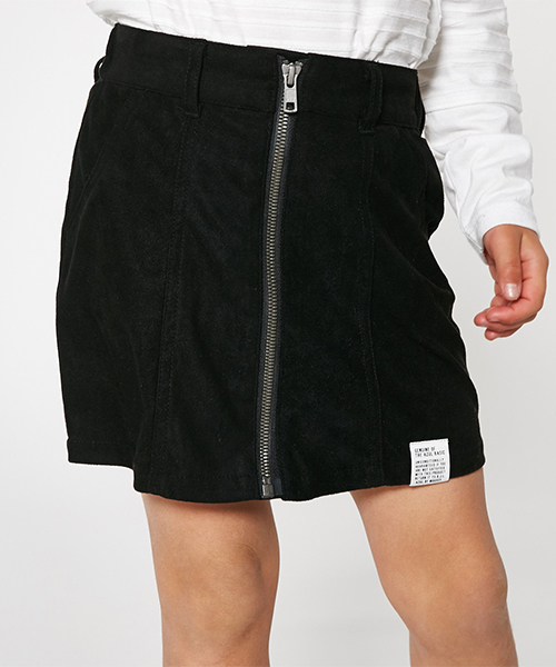 AZUL by moussy(アズールバイマウジー)の「フロントZIPミニスカート(スカート・キッズ・ブラック/カーキ・100/110/130/120)」の8枚目の写真