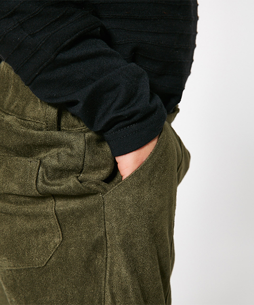 AZUL by moussy(アズールバイマウジー)の「フロントZIPミニスカート(スカート・キッズ・ブラック/カーキ・100/110/130/120)」の16枚目の写真