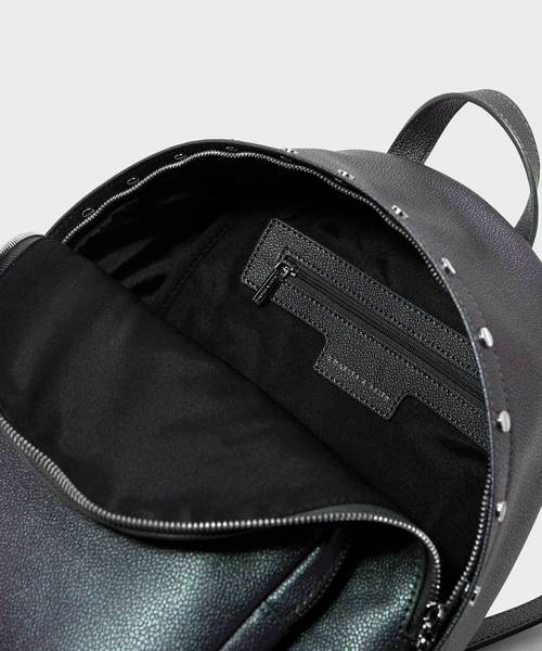 CHARLES & KEITH(チャールズ & キース)の「ロボットチャームバックパック / ROBOT CHARM BACKPACK(バックパック/リュック・レディース・ブラック/ベージュ/サックスブルー/マルーン・XL)」の18枚目の写真