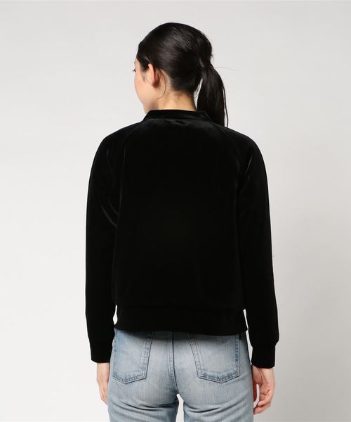 ROXY(ロキシー)の「INSPIRED BY THE SEA/ロキシー レディース ノーカラー ジャケット ベロア ブルゾン(ノーカラージャケット・レディース・ブラック/ネイビー/ワインレッド・SMALL/MEDIUM/LARGE)」の5枚目の写真