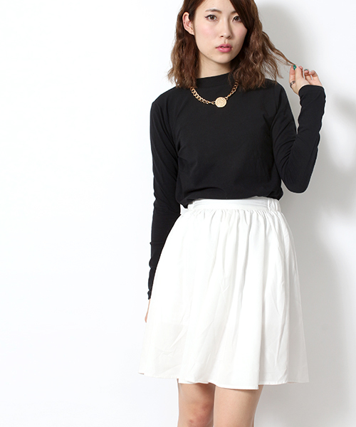 WEGO（ウィゴー）の「WEGO/カラーミドルスカート（スカート・レディース・オフホワイト/ブラック/ダークグリーン/ネイビー/レッド・FREE）」の2枚目の写真