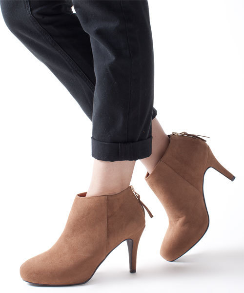 NANO universe（ナノユニバース）の「バックジップショートブーティー（ブーティ・レディース・ブラック/グレー/ダークブラウン/ベージュ・36/37/38）」の4枚目の写真