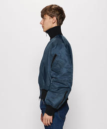 MR.COMPLETELY（ミスターコンプリートリー）の「＜Mr.Completely