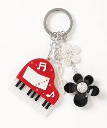 おしゃれスタ（オシャレスタ）の「バックチャーム　ピアノ（チャーム）」