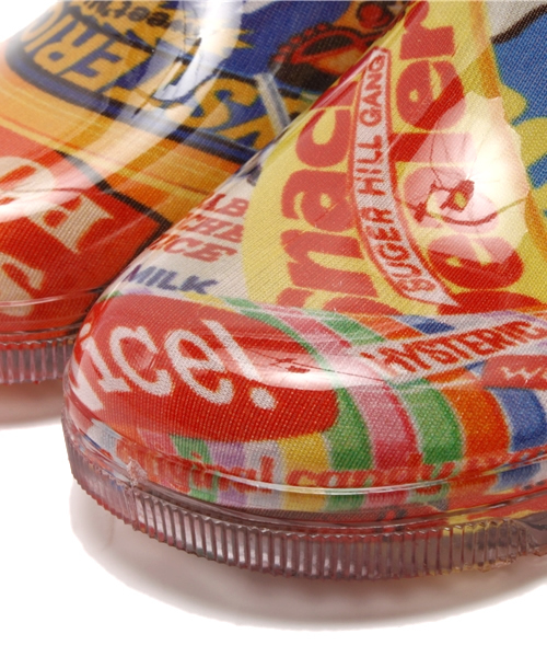 HYSTERIC MINI(ヒステリックミニ)の「 Wacky Package 総柄 レインシューズ(レインシューズ・キッズ・マルチ・18/16/14)」の5枚目の写真