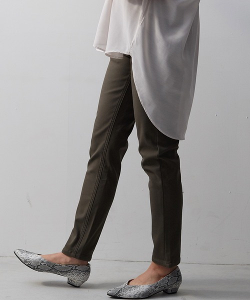 OMNES Another Edition（オムネス アナザーエディション）の「【ユニセックス】裏起毛ボンディングシガレットパンツ（その他パンツ・レディース・ホワイト/ブラック/ベージュ/ネイビー/グレー/カーキ/ブルー系その他/ワンウォッシュ/ブルー系その他2/ブルー系その他3・SMALL/MEDIUM/LARGE/X-LARGE/XXX-LARGE/XXXX-LARGE/XX-LARGE）」の5枚目の写真