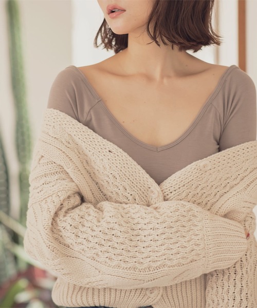 KOBE LETTUCE（コウベレタス）の「[ &HEAT ]前後2way あったかインナートップス（その他アンダーウェア/インナー・レディース・チャコールグレー/ブラック/オフホワイト/ボルドー/ホワイト系その他/ブラック系その他/グレー系その他/ベージュ系その他/レッド系その他/グレイッシュベージュ/ブラック系/ホワイト系/ベージュ系1・M/L/MEDIUM/LARGE/S）」の20枚目の写真