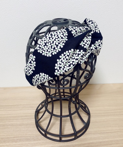 PARKS TOKYO SELECT(パークストウキョウセレクト)の「【丸山工房】北欧柄・アジアン クロスヘアバンド(ヘアバンド・レディース・A/B/C/D/E/F/G/I/H/J/K/L/M/N/O/P/Q/R/S/T・FREE)」の2枚目の写真