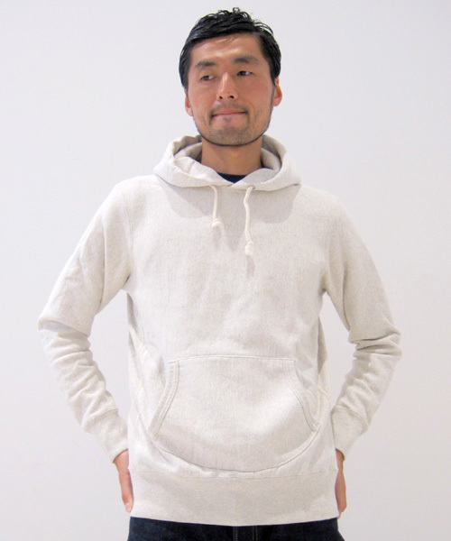 Denime(ドゥニーム)の「HEAVY SWEAT PULLOVER PARKA(パーカー・メンズ・ブラック/グレー/オートミール/ネイビー/イエロー・SMALL/LARGE/MEDIUM)」の4枚目の写真