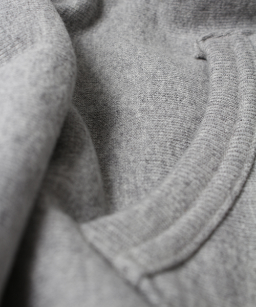 Denime(ドゥニーム)の「HEAVY SWEAT PULLOVER PARKA(パーカー・メンズ・ブラック/グレー/オートミール/ネイビー/イエロー・SMALL/LARGE/MEDIUM)」の22枚目の写真