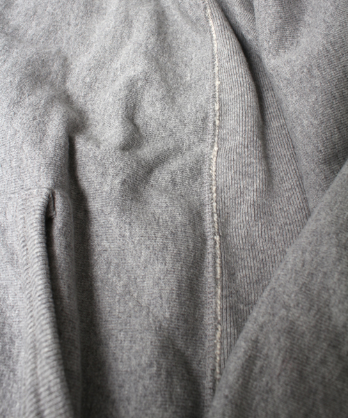 Denime(ドゥニーム)の「HEAVY SWEAT PULLOVER PARKA(パーカー・メンズ・ブラック/グレー/オートミール/ネイビー/イエロー・SMALL/LARGE/MEDIUM)」の18枚目の写真