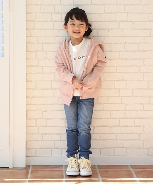 b・ROOM（ビールーム）の「【WEB限定】ベーシック裏毛フルジップ長袖パーカー（パーカー・キッズ・ライトピンク/サックスブルー/トップグレー/アイボリー/チャコール/ピンク/ベージュ/ライトカーキ・150/90/100/110/120/130/140）」の20枚目の写真