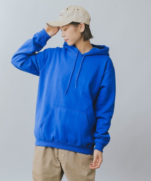 GILDAN(ギルダン)の「ギルダン アダルト オーバーサイズ プルオーバーパーカ【88500】(スウェット・メンズ・ホワイト/レッド/ピンク系その他/ネイビー/ロイヤルブルー/ブラック/パープル/ヘザーグレー/グレー・L/M/XL)」の6枚目の写真