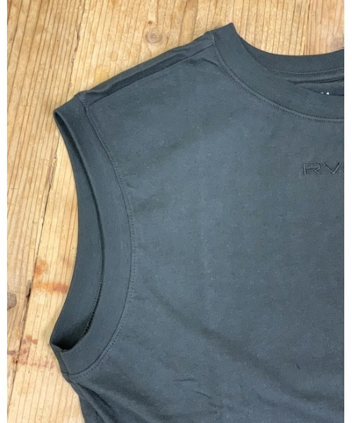 RVCA（ルーカ）の「RVCA SPORT レディース  SPORTS GRAPHIC MUSCLE タンクトップ/ルーカ マッスルタンク（タンクトップ・レディース・ブラック/ホワイト・X-SMALL/SMALL/MEDIUM）」の5枚目の写真