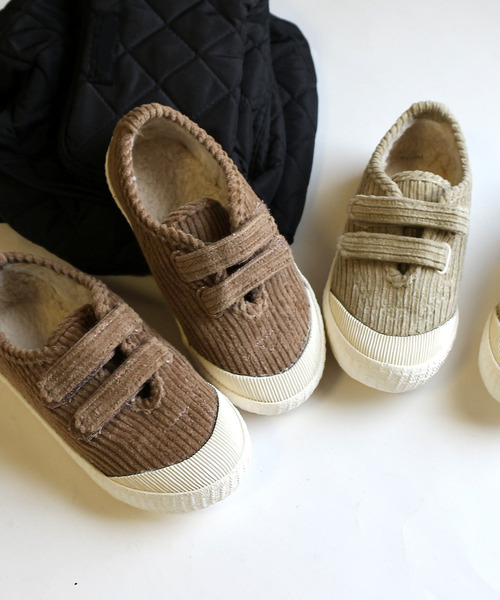 AmiAmi(アミアミ)の「キッズコーデュロイベロクロスニーカー(スニーカー・キッズ・モカ/オートミール/ブラック/グレー・20cm/15cm/19cm/17cm/16cm/18cm)」の5枚目の写真