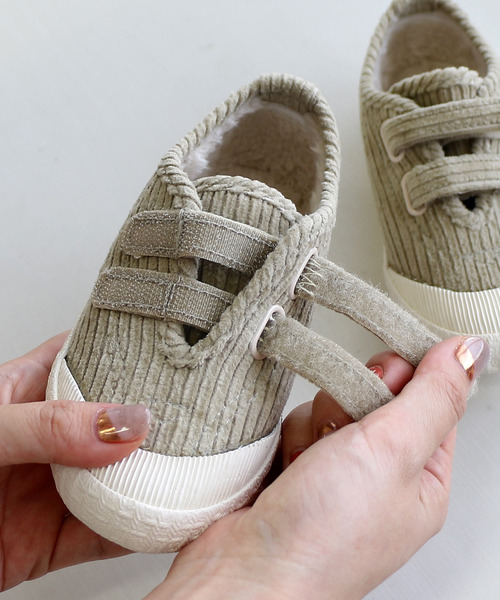 AmiAmi(アミアミ)の「キッズコーデュロイベロクロスニーカー(スニーカー・キッズ・モカ/オートミール/ブラック/グレー・20cm/15cm/19cm/17cm/16cm/18cm)」の9枚目の写真
