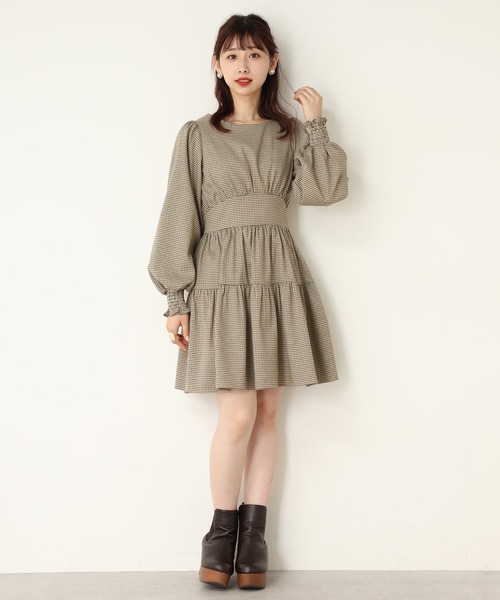 one after another NICE CLAUP（ワンアフターアナザーナイスクラップ）の「【WEB限定】ティアードミニワンピース（ワンピース・レディース・アイボリー/ブラック/チェック・FREE）」の11枚目の写真