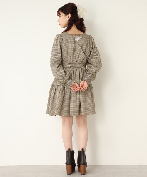 one after another NICE CLAUP（ワンアフターアナザーナイスクラップ）の「【WEB限定】ティアードミニワンピース（ワンピース・レディース・アイボリー/ブラック/チェック・FREE）」の13枚目の写真
