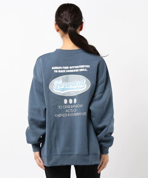SpRay（スプレイ）の「裏起毛オーバル貼付けプルオーバー（Tシャツ/カットソー・レディース・チャコールグレー/ダークグリーン/ブルー/アイボリー/グレイッシュベージュ・FREE）」の10枚目の写真