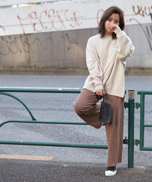 SpRay（スプレイ）の「裏起毛オーバル貼付けプルオーバー（Tシャツ/カットソー・レディース・チャコールグレー/ダークグリーン/ブルー/アイボリー/グレイッシュベージュ・FREE）」の18枚目の写真